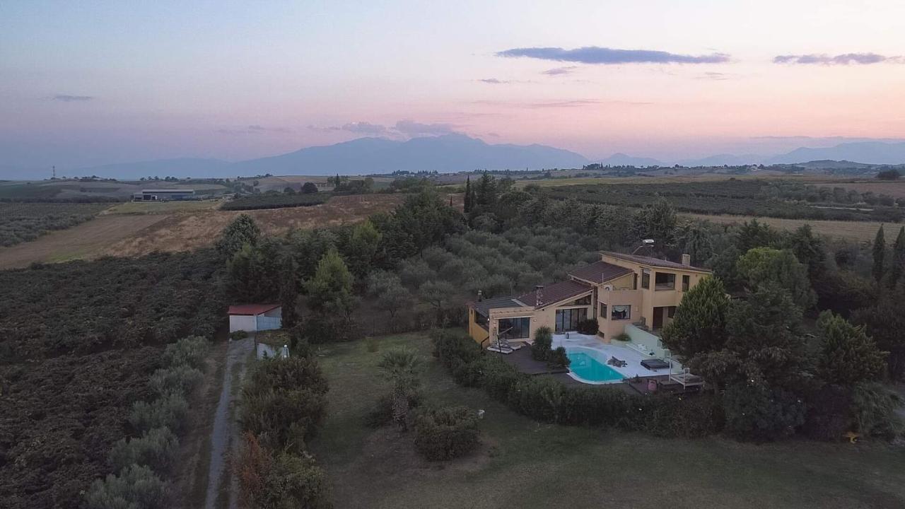 Villa Hacienda Private Pool And Jacuzzi Paralía المظهر الخارجي الصورة
